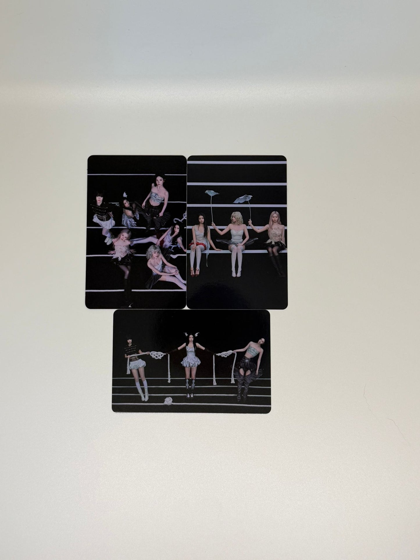 NMIXX Group Heavy Serenade Photocard Set