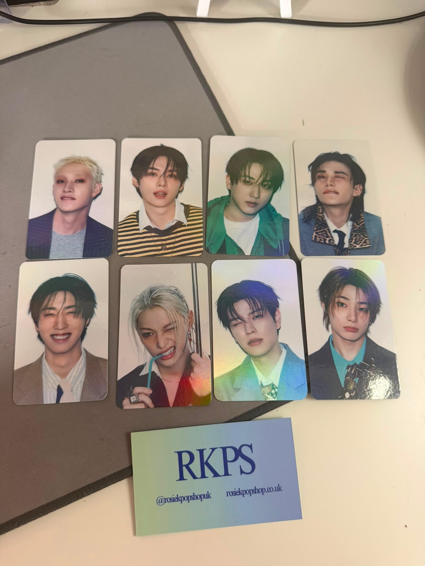 STRAY KIDS THIS & THAT FREE GIFT SET 1 PHOTOCARDS