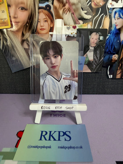 Kickflip My First Flip MINJE Photocard