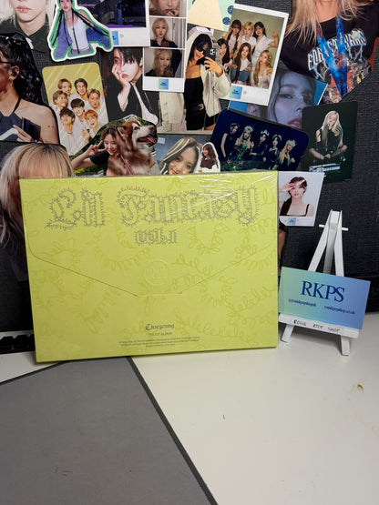 CHAEYOUNG The First Album ‘LIL FANTASY vol.1’ GLIMMER / MURMUR Version