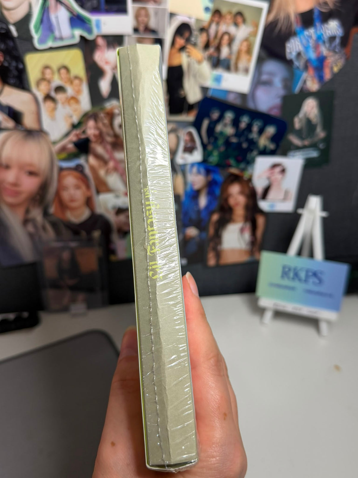 CHAEYOUNG The First Album ‘LIL FANTASY vol.1’ GLIMMER / MURMUR Version