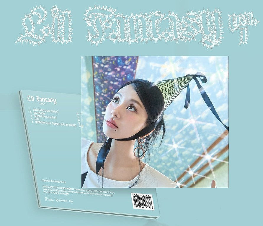 CHAEYOUNG The First Album ‘LIL FANTASY vol.1’ (Sparkle ver.)